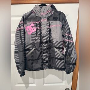 DC Shoes Women’s Plaid Snowboard Jacket Gray Pink Insulated Ski Coat Hooded